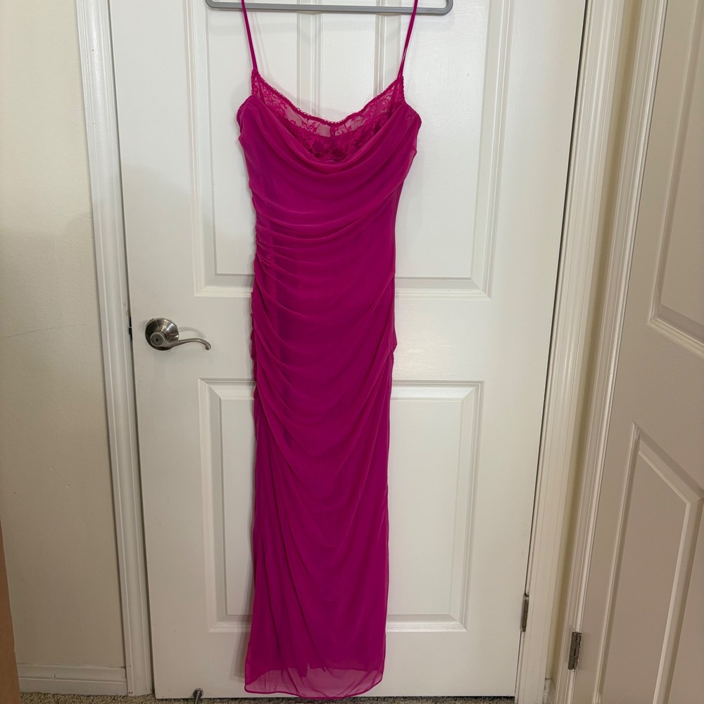 House of CB Nalini FuchsiaPink Ruched Mesh Lace Trim Cowl Maxi Dress Small